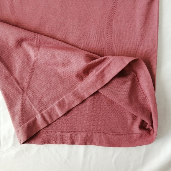 Lululemon Swiftly Tech Short Sleeve T-Shirt Brier Rose Pink Size 2 - Picture 11 of 15